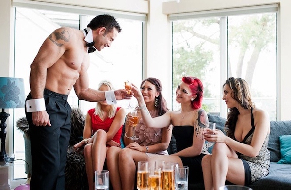 Wicked Hens New Zealand Topless Waiter Taupo